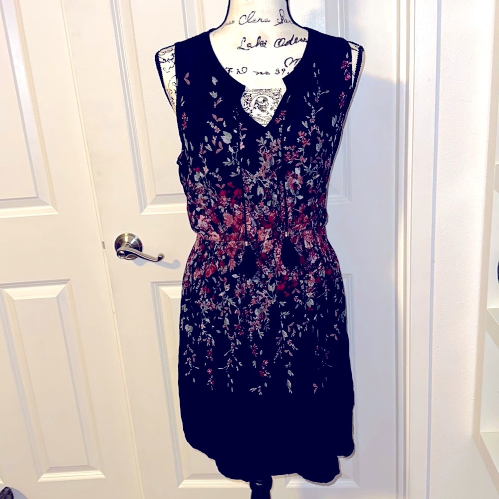 Maurice’s sleeveless midi black w/ floral dress